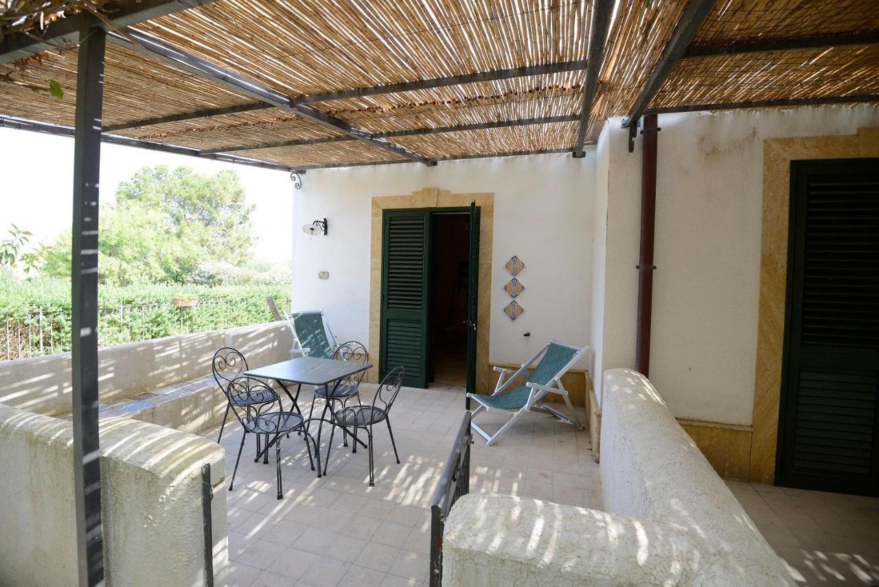 Duca Di Castelmonte Villa Trapani Bagian luar foto